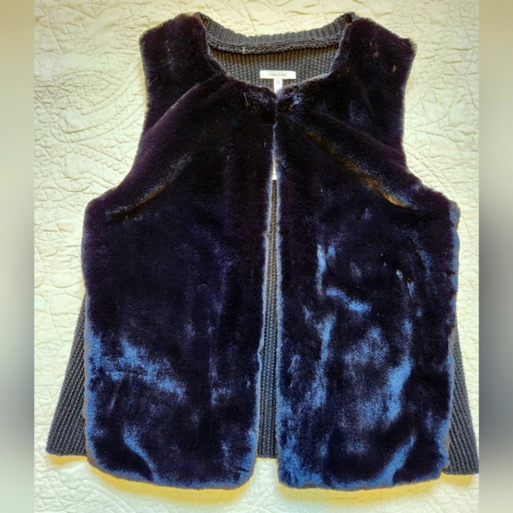 Faux fur Black vest
